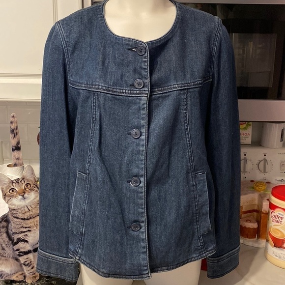 D St Johns Bay casual solid blue stretch button front regular size jean jacket L - Picture 1 of 3